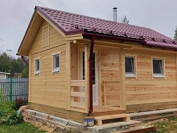 Баня из бруса 6х4 с крыльцом по проекту  Б-22